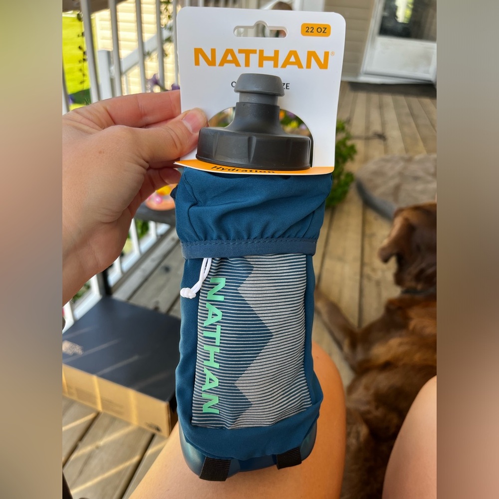 Natan QuickSqueeze Blue and Gray Hydration Bottle 22oz
